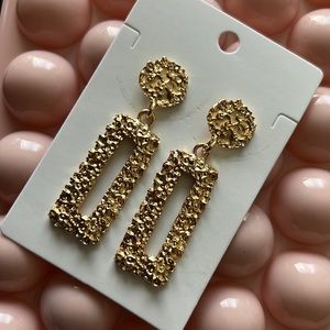 Fashionable Textured Metal Rectangle Drop Earrings